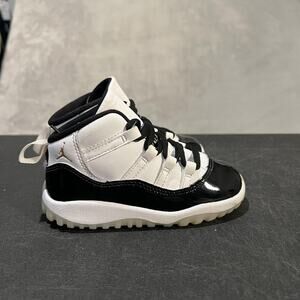 Jordan 11 Retro DMP Gratitude Shoes Toddler 8C Black White Gold 378040-170 Baby